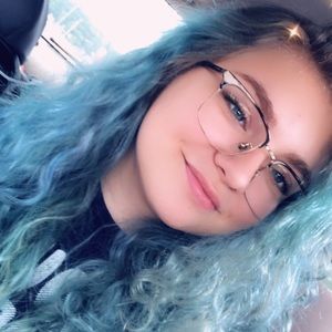 Meet your Posher, Bailey